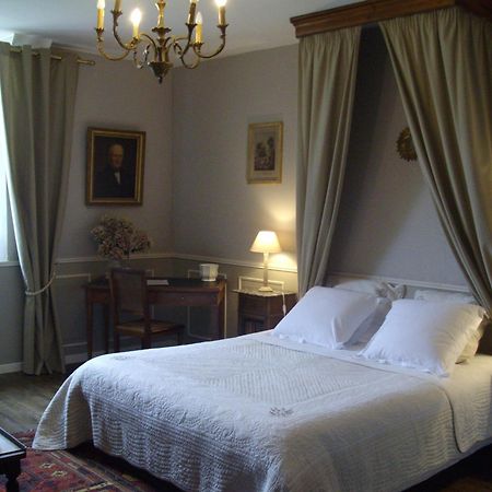 Manoir De La Baronnie Bed & Breakfast Saint-Malo Ngoại thất bức ảnh