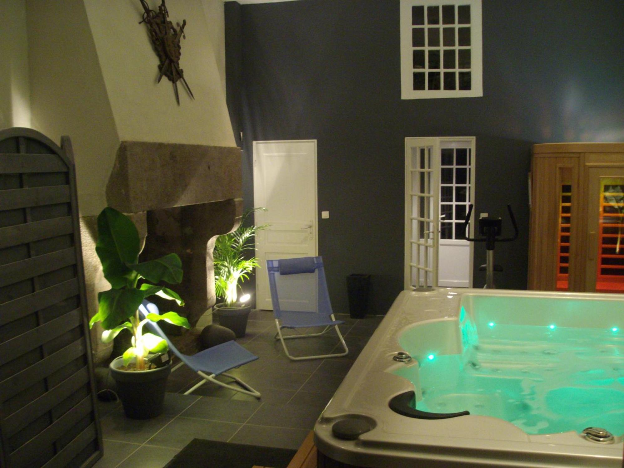 Manoir De La Baronnie Bed & Breakfast Saint-Malo Ngoại thất bức ảnh